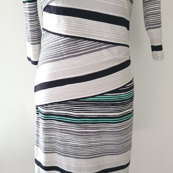J. McLaughlin Nicola Dress Catalina Cloth Striped Black Layered Women XS - Picture 5 of 14